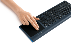 wireless-all-in-one-keyboard-tk820 2