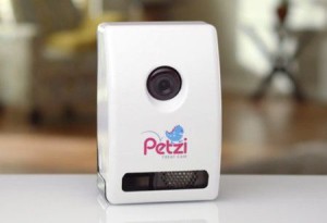 Petzi Treat Cam 1